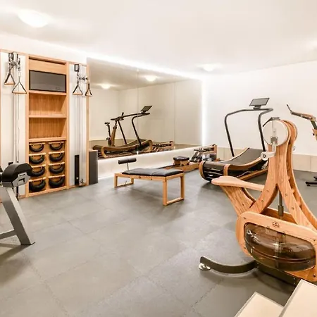 Welcome To The Enchanting Mountain World Of Lech Am Arlberg Apartamento